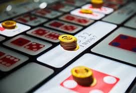 Antarmuka aplikasi mobile togelon menampilkan permainan slot dan fitur live casino